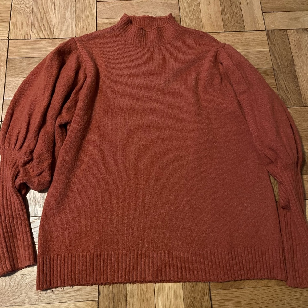 Elan Women’s Turtleneck Sweater Size Medium